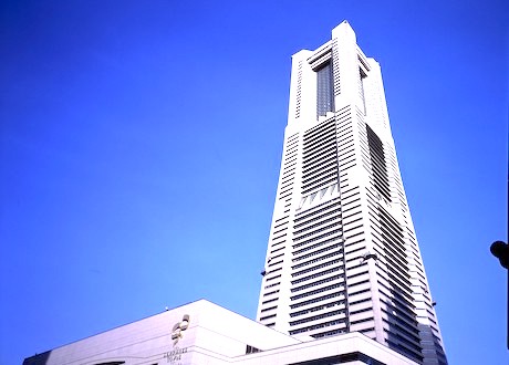 橫濱店外觀照片